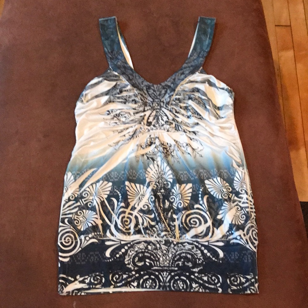 Vanity tank